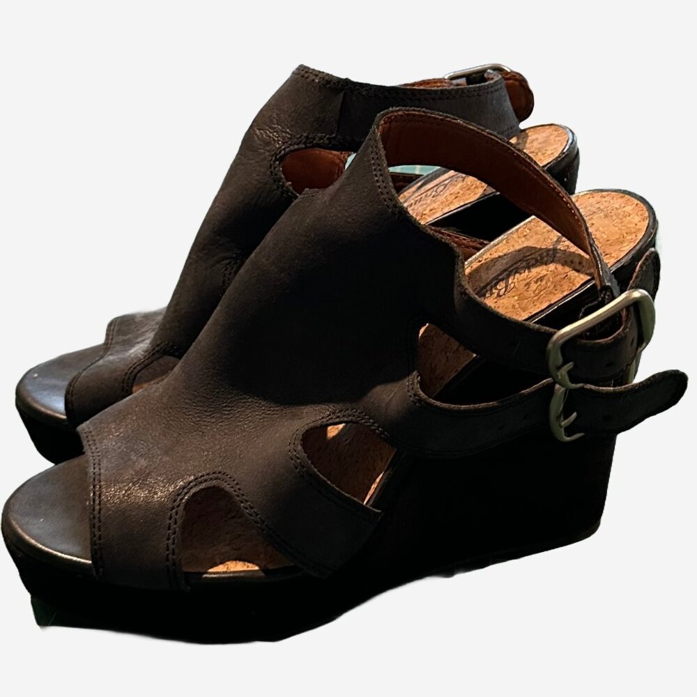 Lucky Brand Black Leather Strappy Wedge Sandal